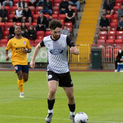 Gateshead 1-3 Woking