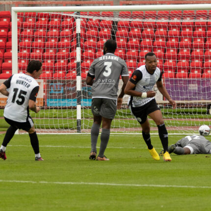 Gateshead 2-2 Boreham Wood