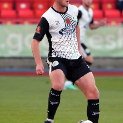 Gateshead 6-0 Dorking Wanderers