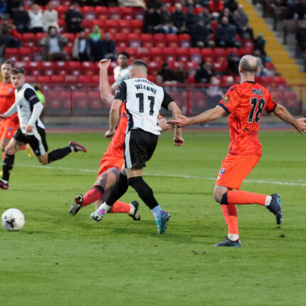 Gateshead 6-0 Dorking Wanderers