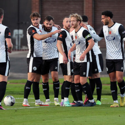 Gateshead 6-0 Dorking Wanderers