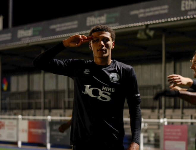 Eastleigh 1-1 Gateshead