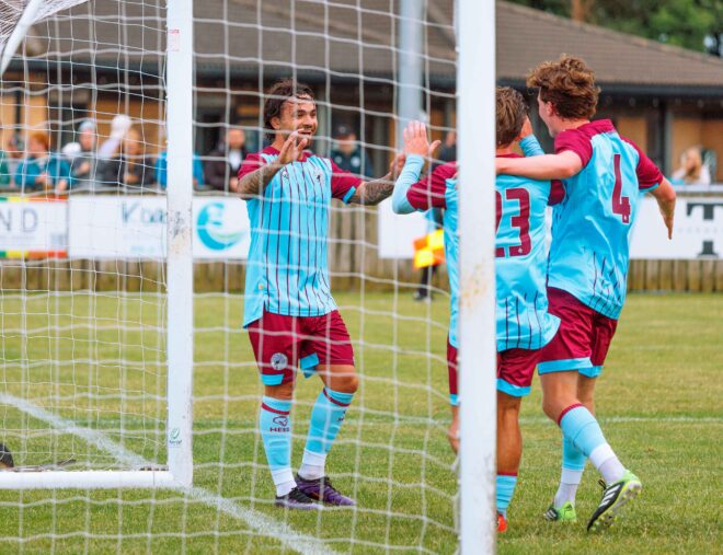 Blyth Town 0-6 Gateshead