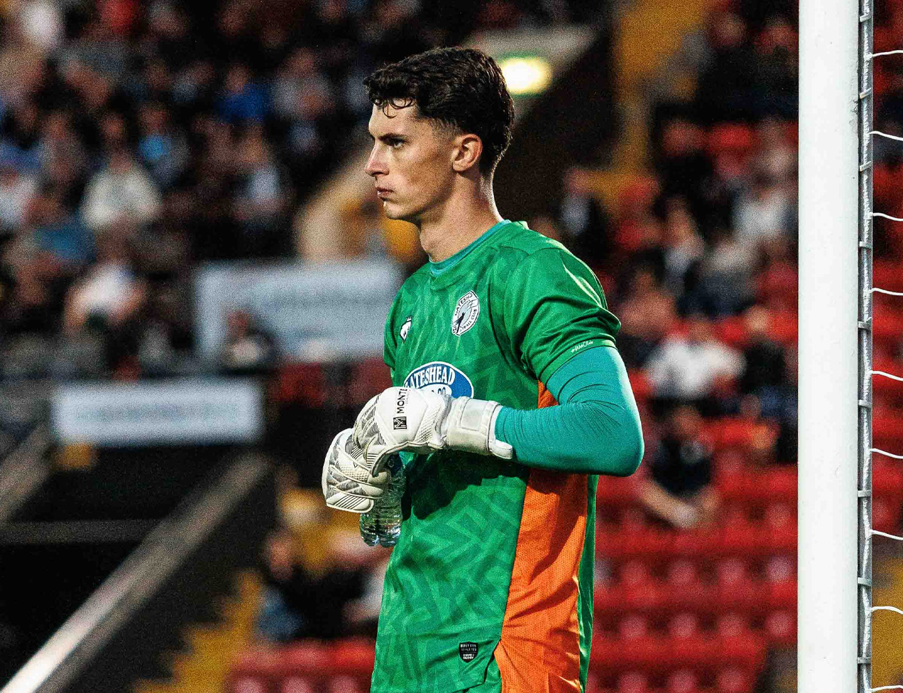 Dan Cameron deja Gateshead FC en pleno descenso